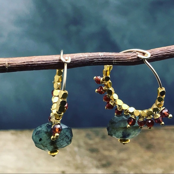 Matana Jewelry - Labradorite Garnet gold hoop earrings boho chic
